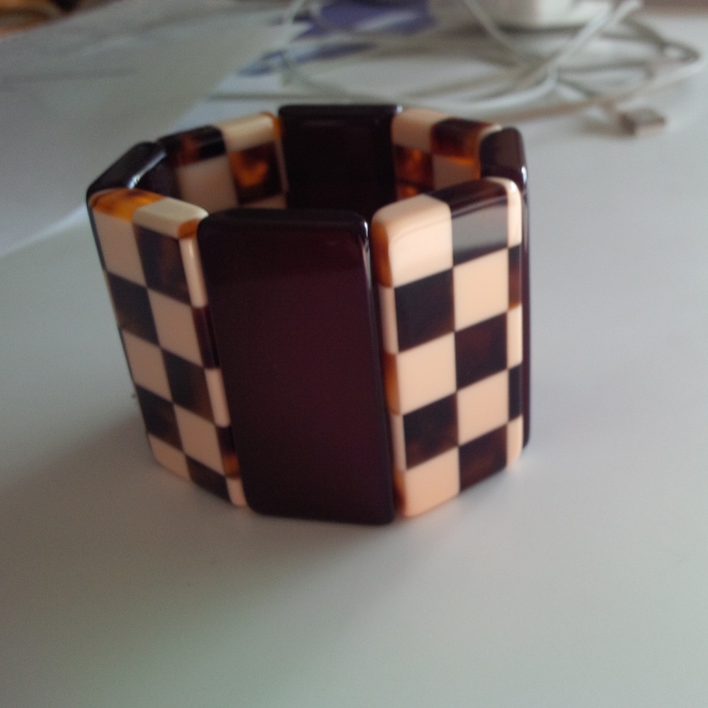 Very Rare!!!! Signed Giorgio Armani Brown Resin Adjustable Wide Bracelet